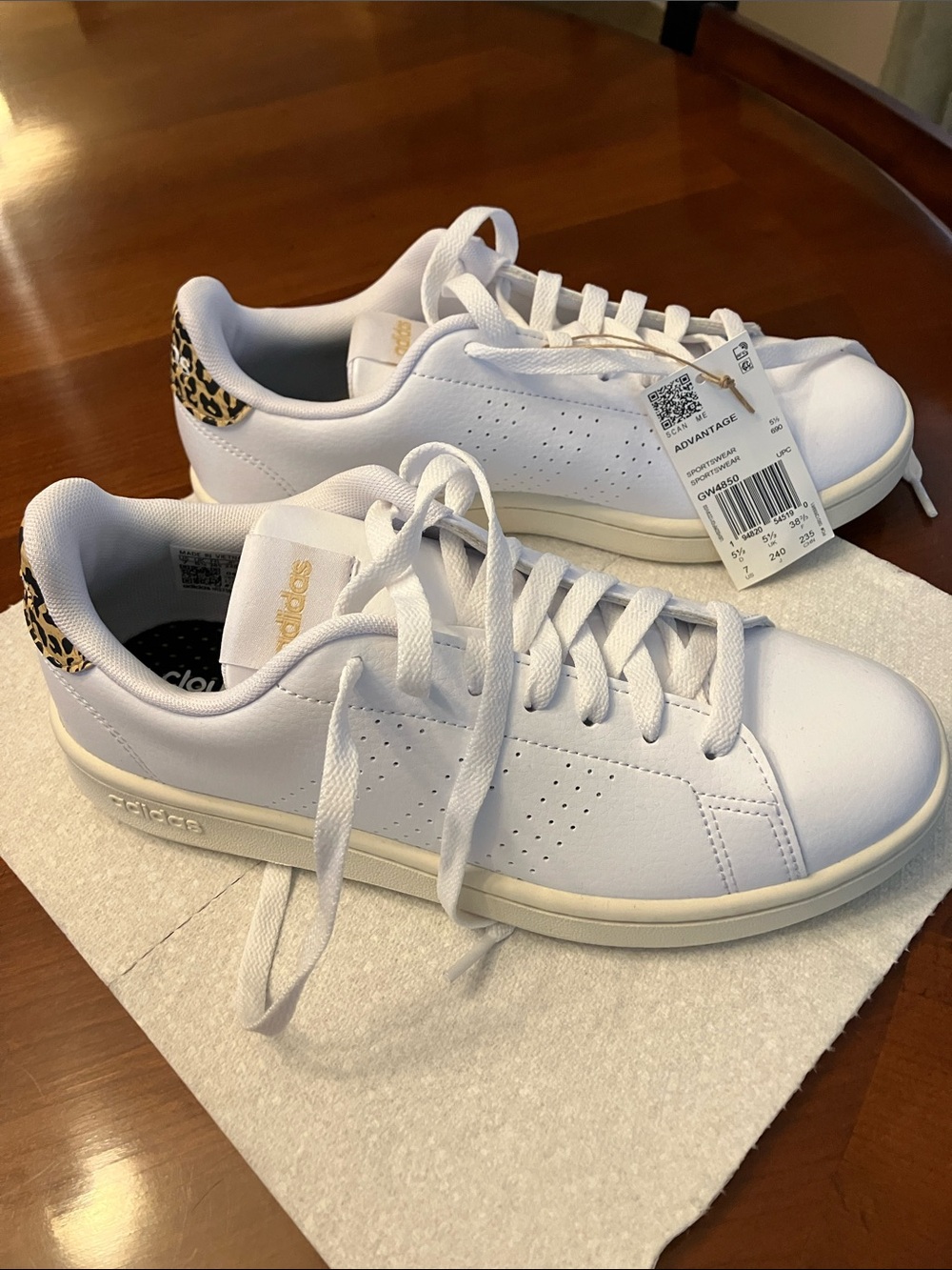 ADIDAS. Classic White Sneakers with Animal Print. Women’s Size 7. Brand New/Box